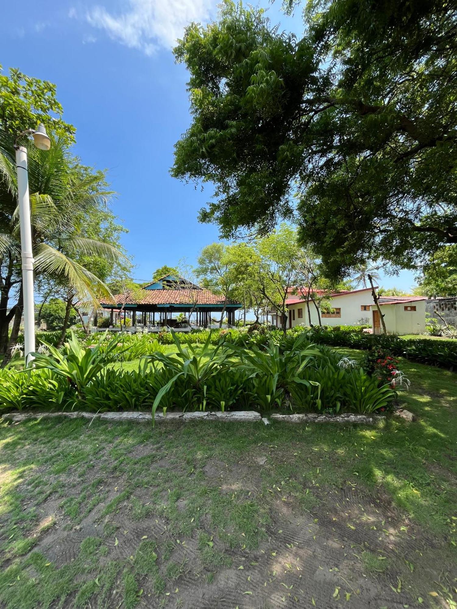 Casa De Playa Los Moncada León المظهر الخارجي الصورة